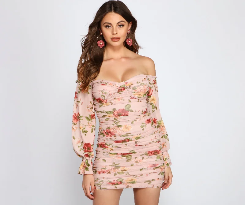 Total Sweetheart Floral Mini Dress